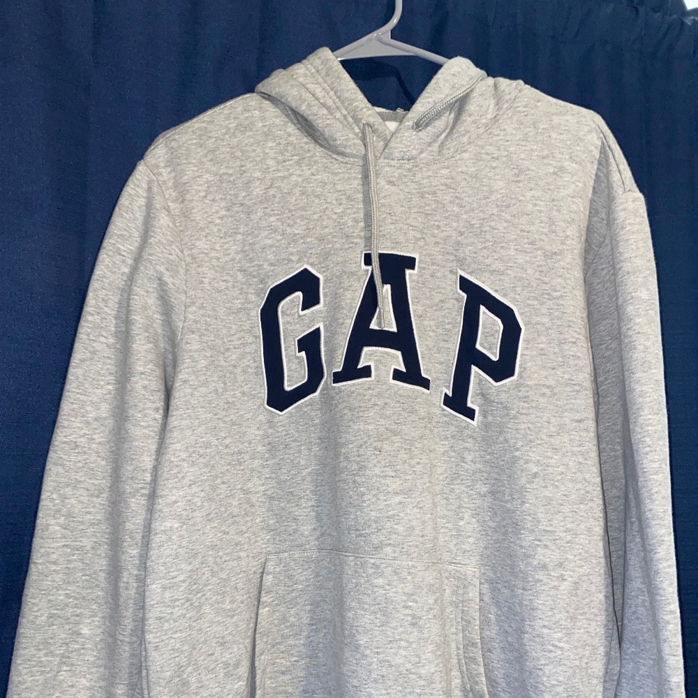 GAP Sweater